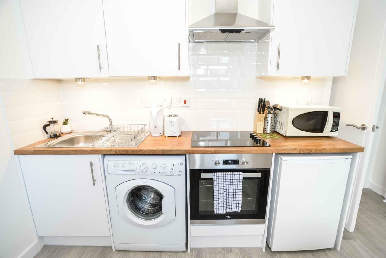 Stafford Modern Apartment Aberdeen Bagian luar foto